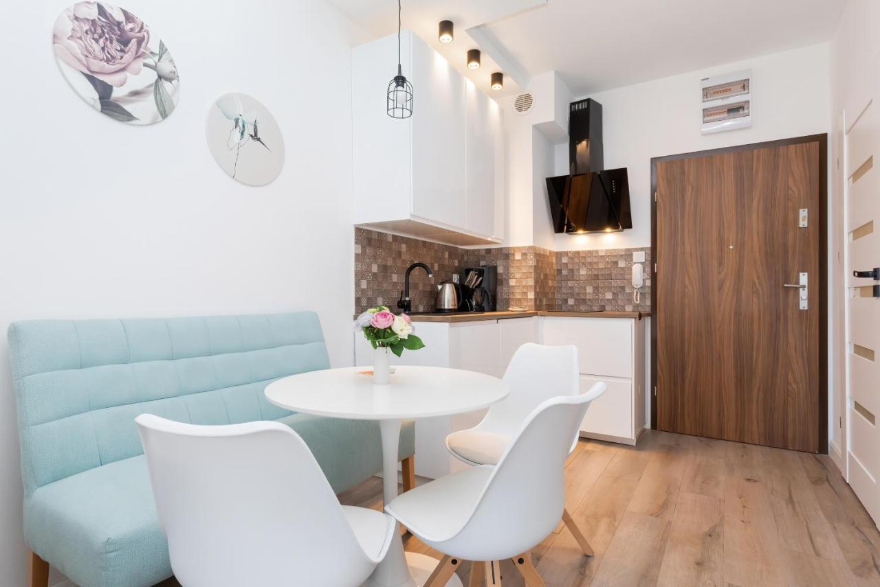 Gold Flamingo Apartament By Noclegi Renters Miedzyzdroje Ngoại thất bức ảnh
