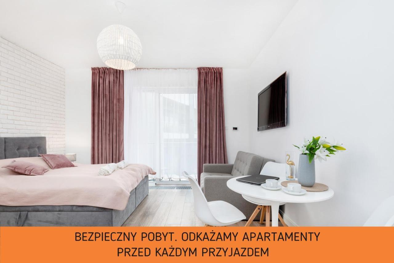 Gold Flamingo Apartament By Noclegi Renters Miedzyzdroje Ngoại thất bức ảnh
